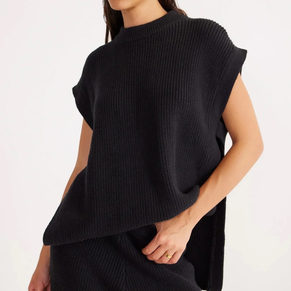 SNDYS Black Knit Sleeveless Sweater